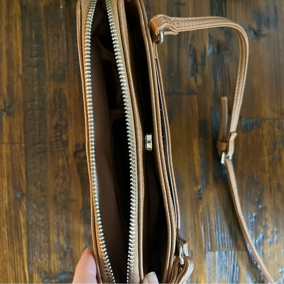Collab Cross Body Bag - Picture 4 of 4